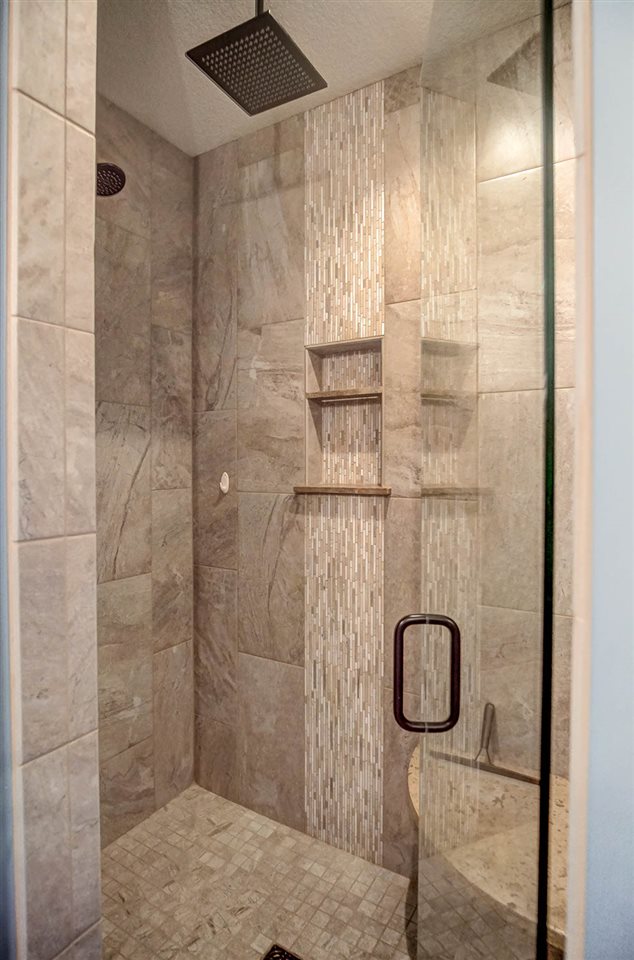 12050 North County Line Road East Spencerville, IN 46788 - Photo 19 of 36 Gallery Image 19