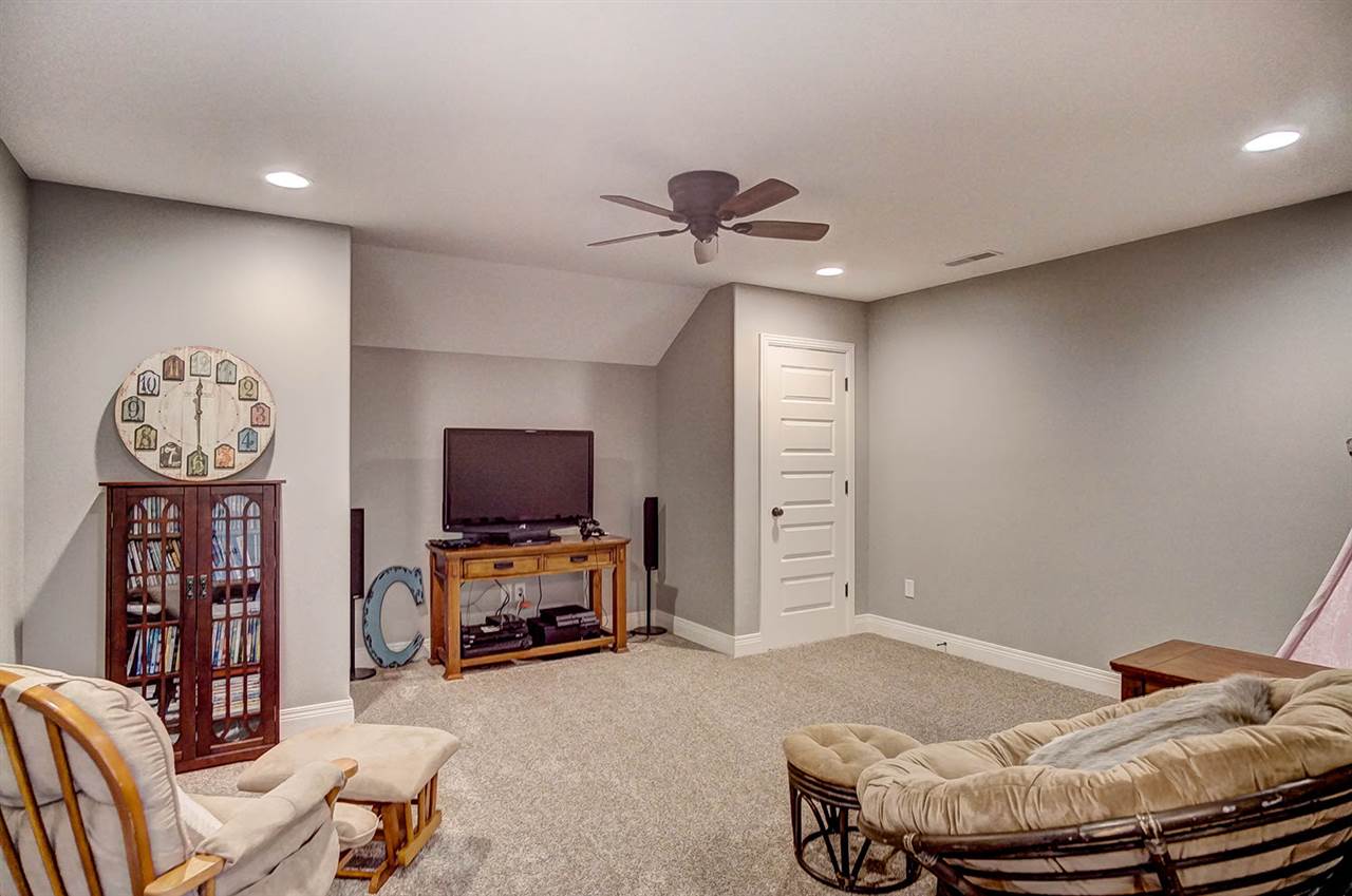 12050 North County Line Road East Spencerville, IN 46788 - Photo 30 of 36 Gallery Image 30