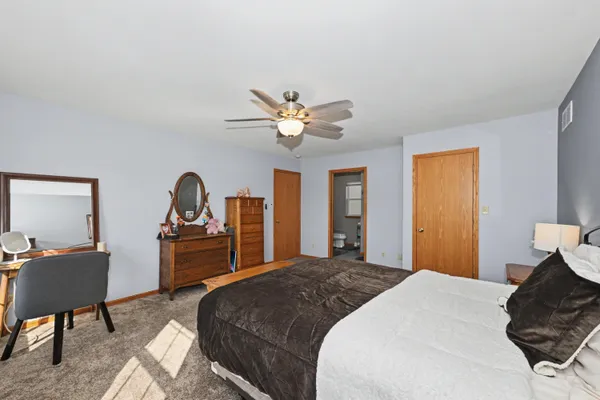 $599,900 | 5730 Eagle Point Drive, Caledonia, WI 53406