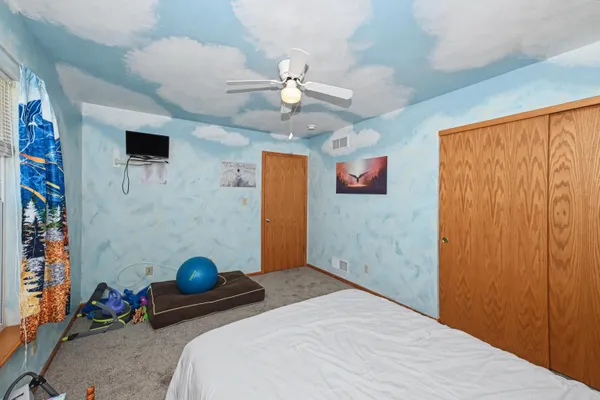 $599,900 | 5730 Eagle Point Drive, Caledonia, WI 53406