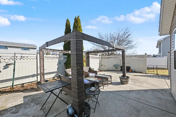 $599,900 | 5730 Eagle Point Drive, Caledonia, WI 53406