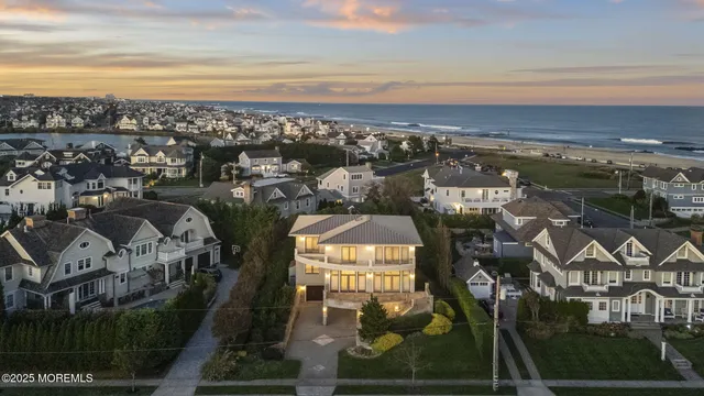 $5,695,000 | 108 Howell Avenue, Spring Lake, NJ 07762