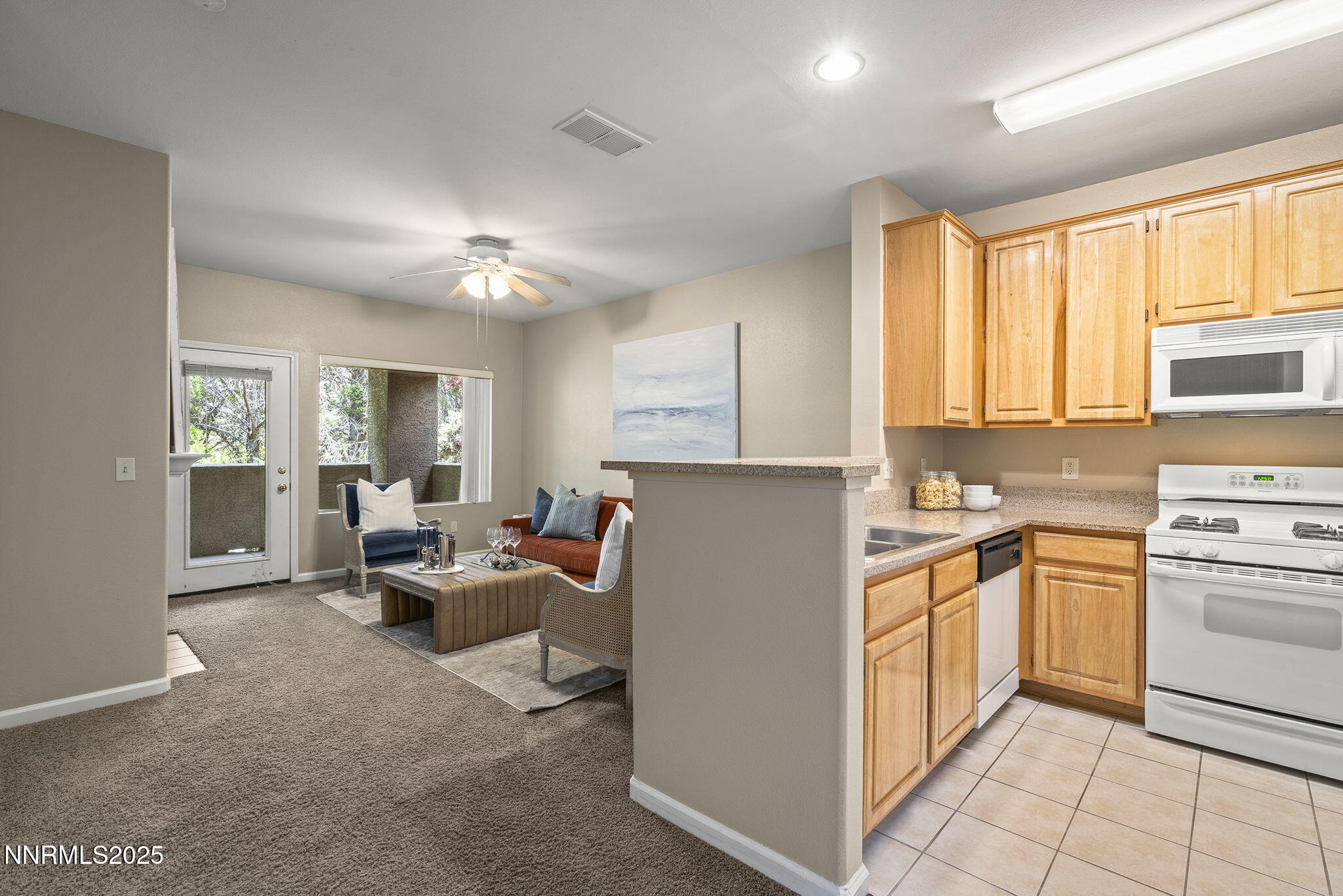 900 South Meadows Parkway, Unit 1223 Reno, NV 89521 - Photo 6 of 28 6-web-or-mls-_DSC0303