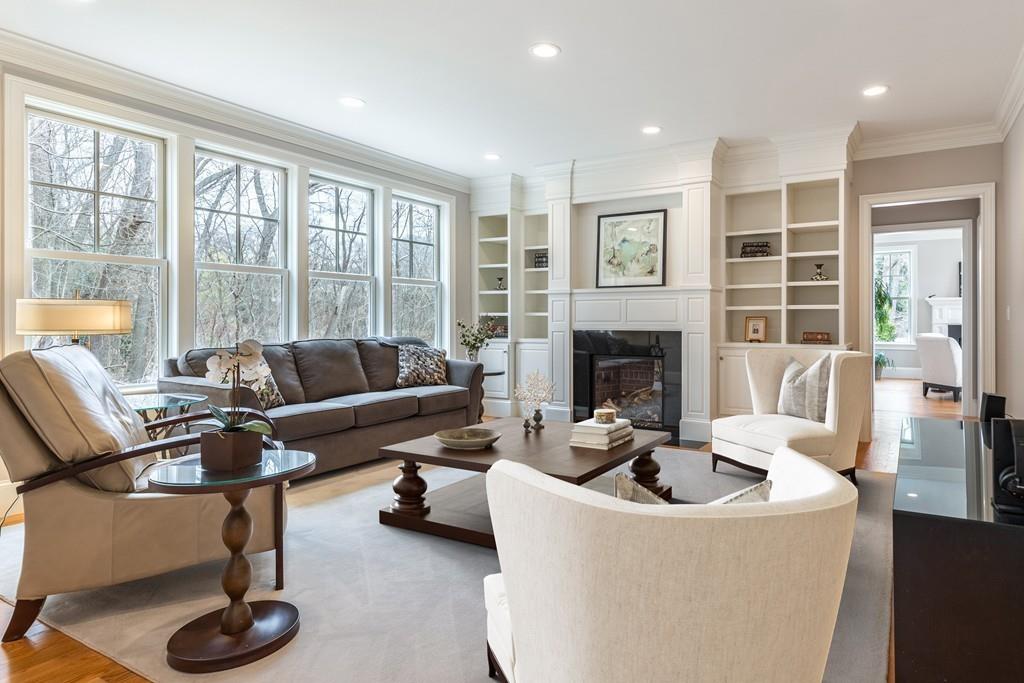 12 Luongo Farm Lane Lexington, MA 02421 - Photo 7 of 26 Gallery Image 7