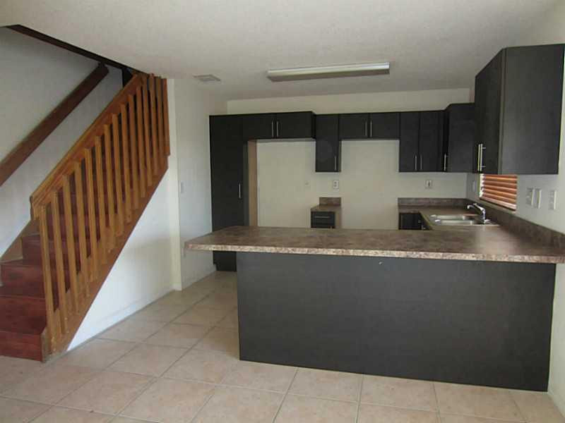 15867 Southwest 68th Terrace, Unit 15867 Miami, FL 33193 - Photo 6 of 19 Exterior Front
