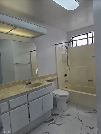 $3,300 | 3723 Emerald Street, Unit B, Torrance, CA 90503