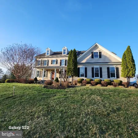 $1,375,000 | 16527 Hampton Road, Hamilton, VA 20158