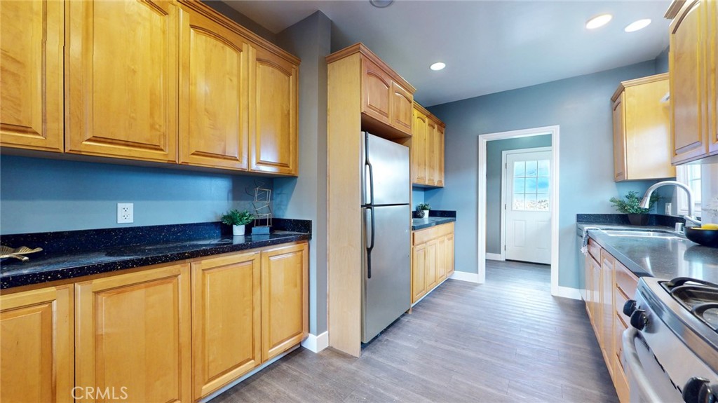 1214 Romulus Drive Glendale, CA 91205 - Photo 18 of 51