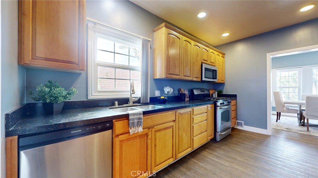 1214 Romulus Drive Glendale, CA 91205 - Photo 20 of 51