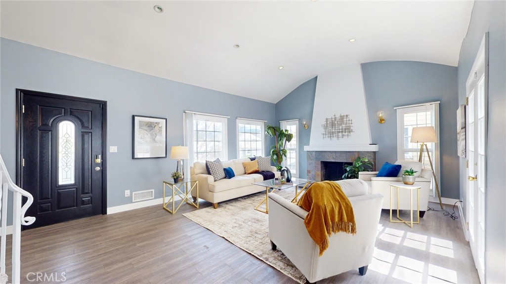 1214 Romulus Drive Glendale, CA 91205 - Photo 8 of 51