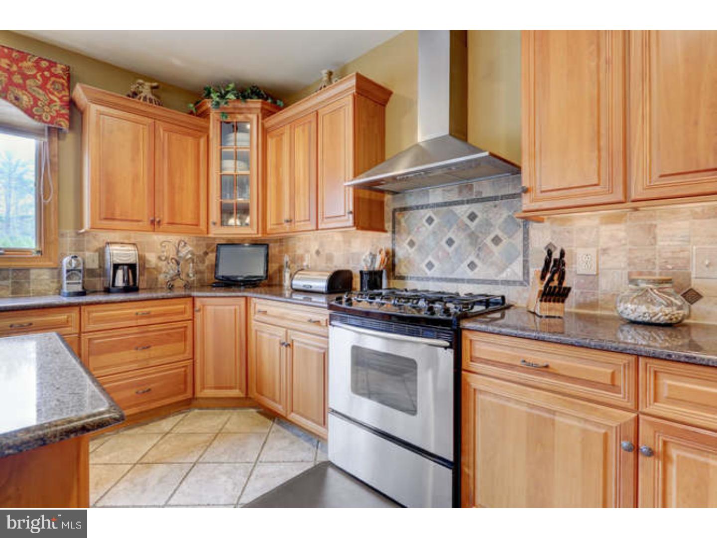 29 Waln Road Chesterfield, NJ 08515 - Photo 7 of 25
