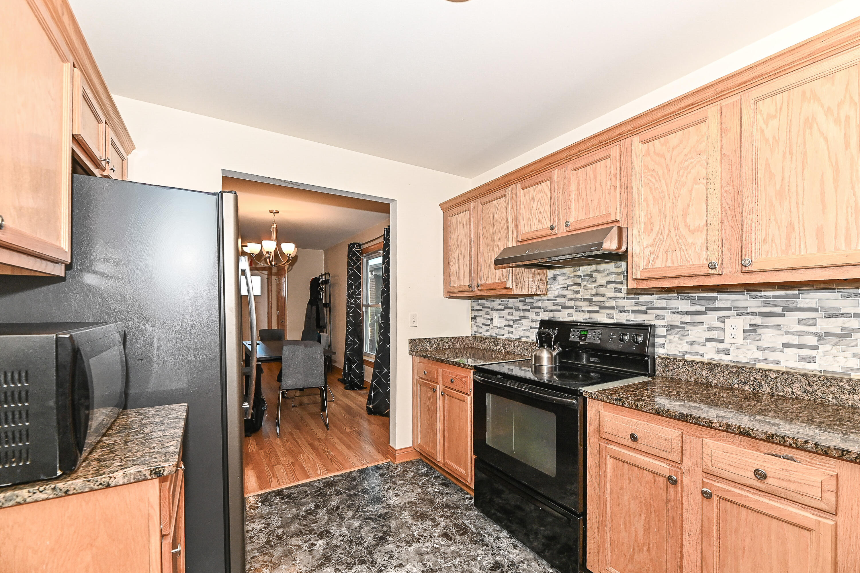 1538 Packard Avenue Racine, WI 53403 - Photo 11 of 34 Packard-16