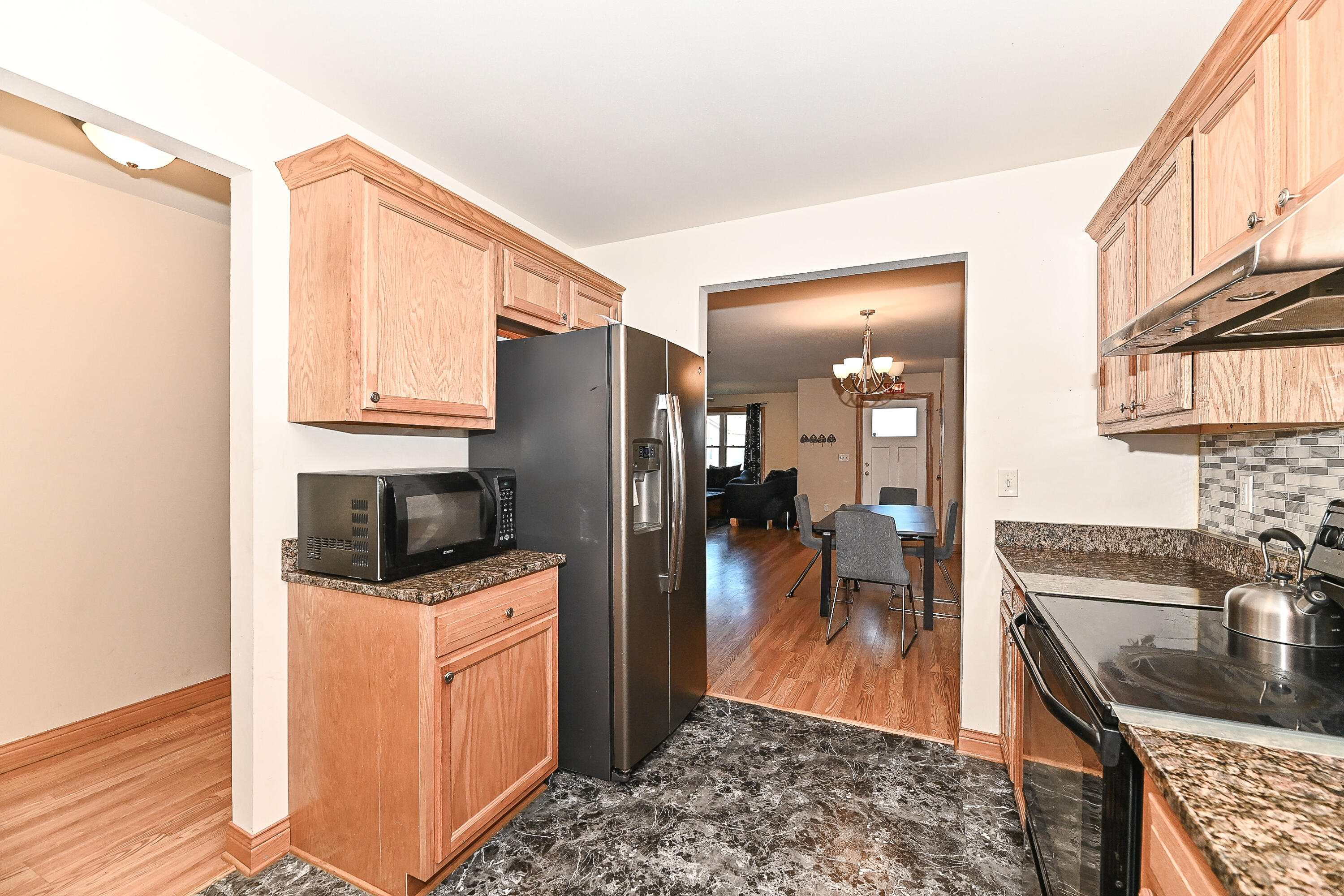 1538 Packard Avenue Racine, WI 53403 - Photo 12 of 34 Packard-17