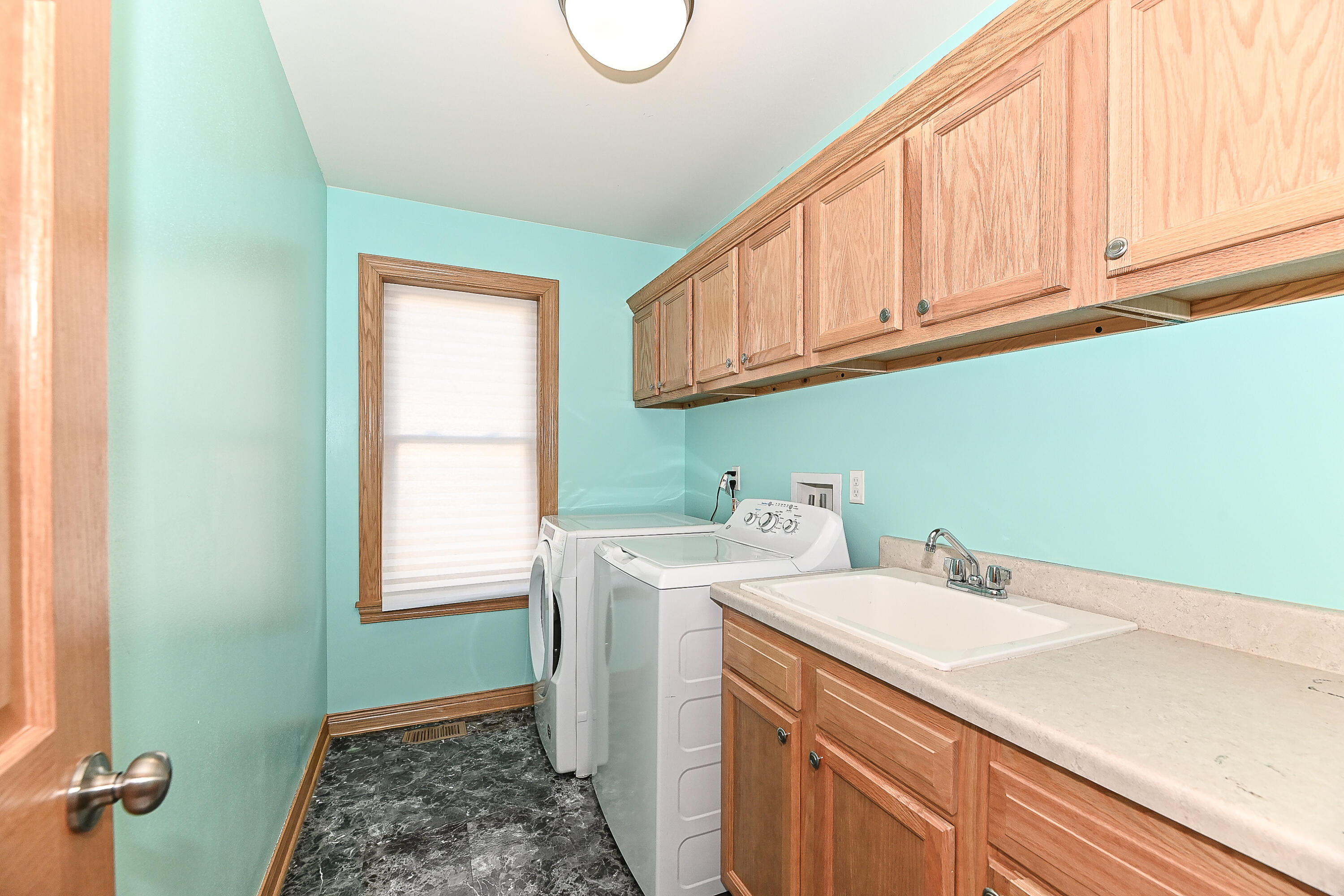 1538 Packard Avenue Racine, WI 53403 - Photo 23 of 34 Packard-28