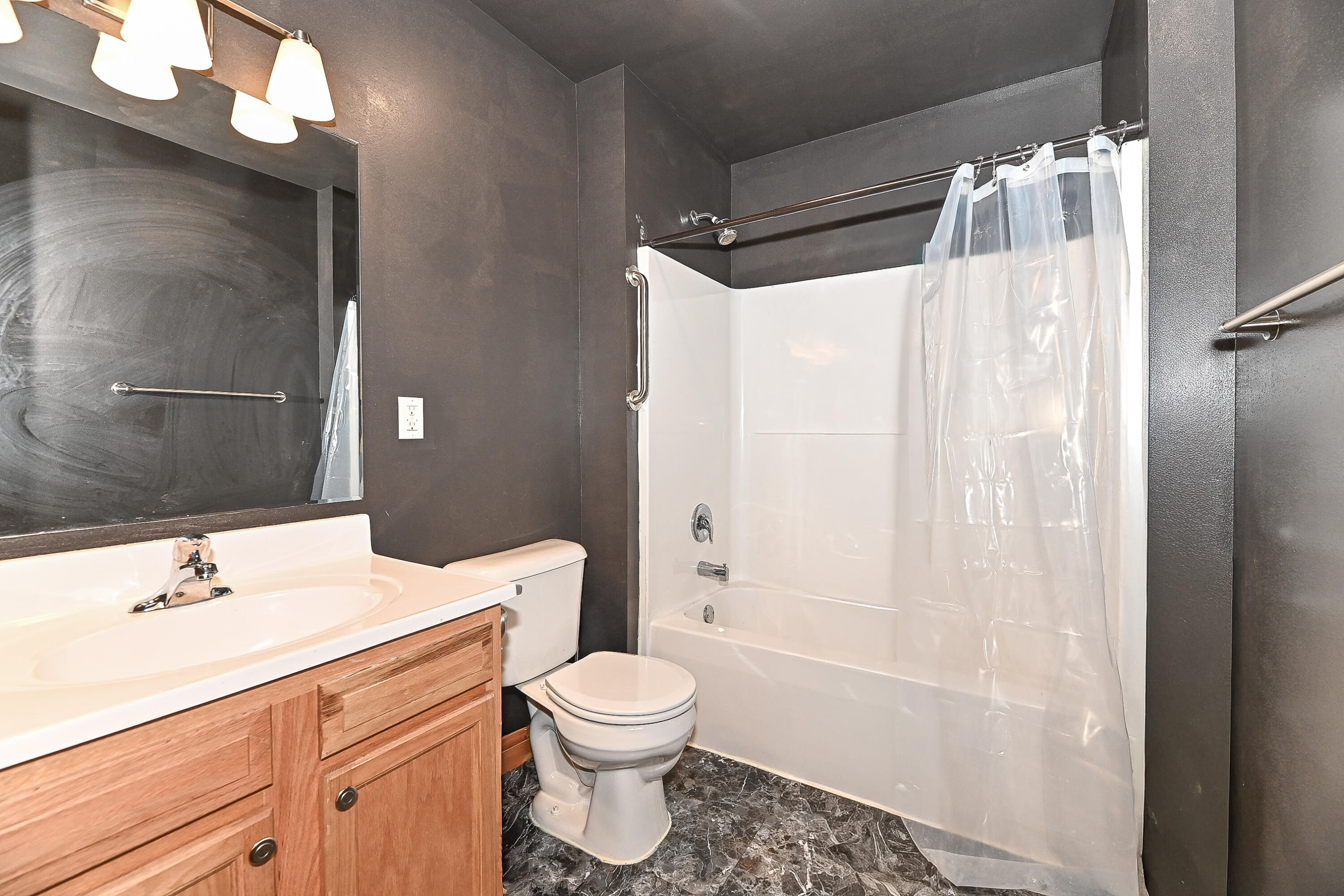 1538 Packard Avenue Racine, WI 53403 - Photo 24 of 34 Packard-29