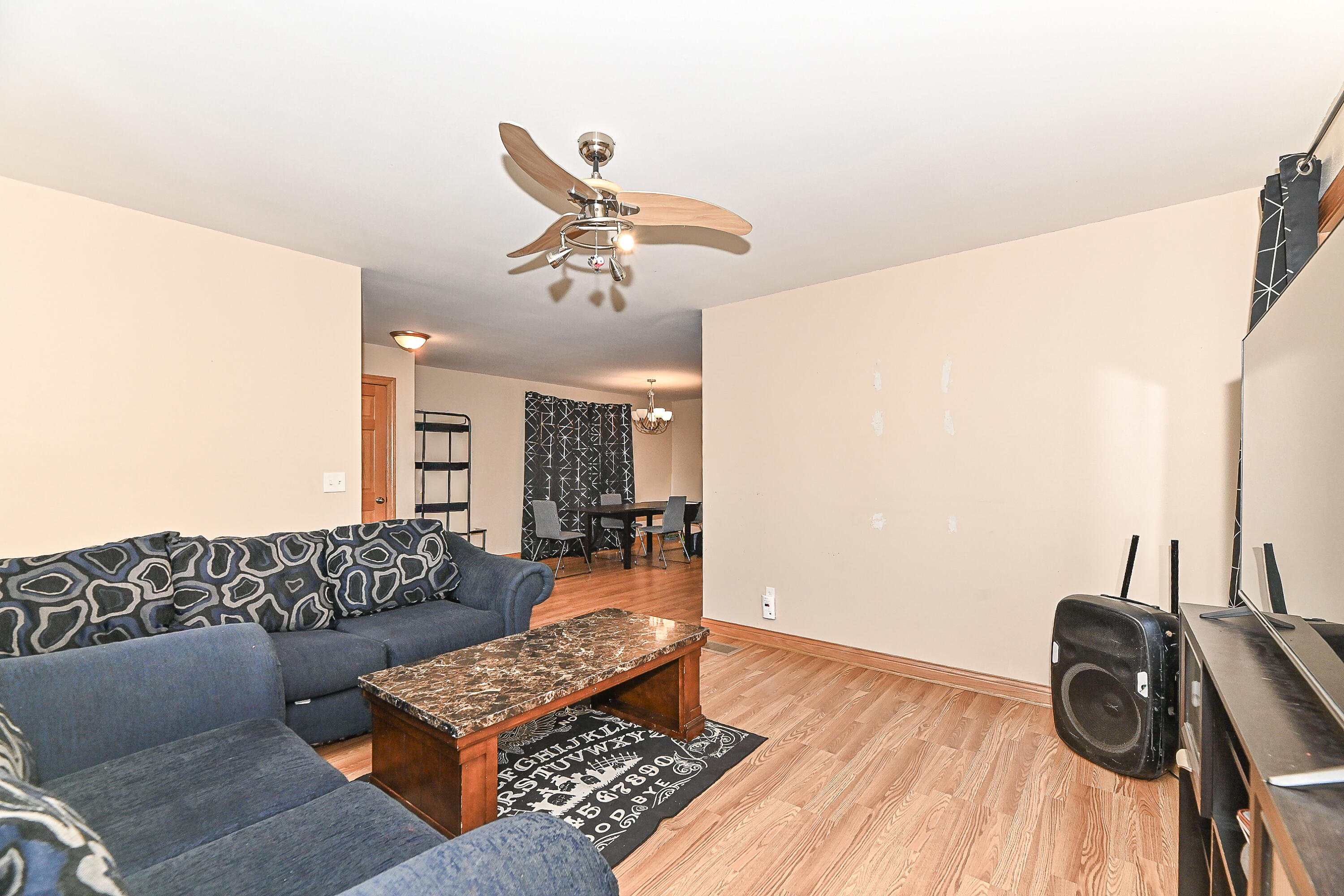 1538 Packard Avenue Racine, WI 53403 - Photo 6 of 34 Packard-11