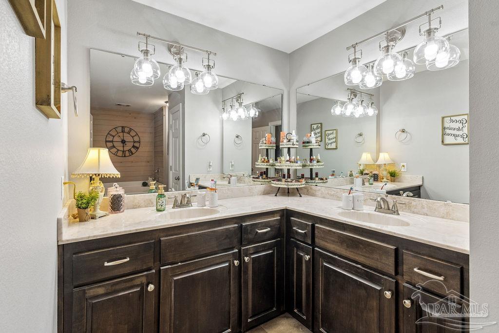 1998 Sid Hayes Road Jay, FL 32565 - Photo 11 of 39