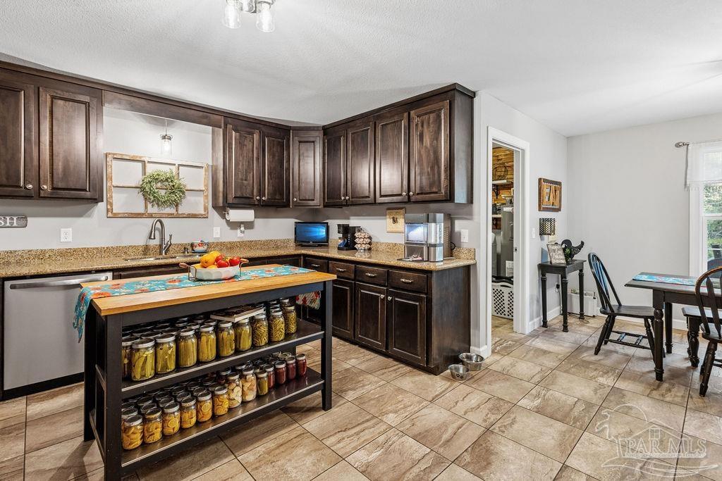 1998 Sid Hayes Road Jay, FL 32565 - Photo 23 of 39