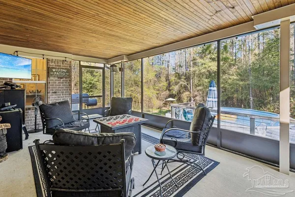 $565,000 | 1998 Sid Hayes Road, Jay, FL 32565