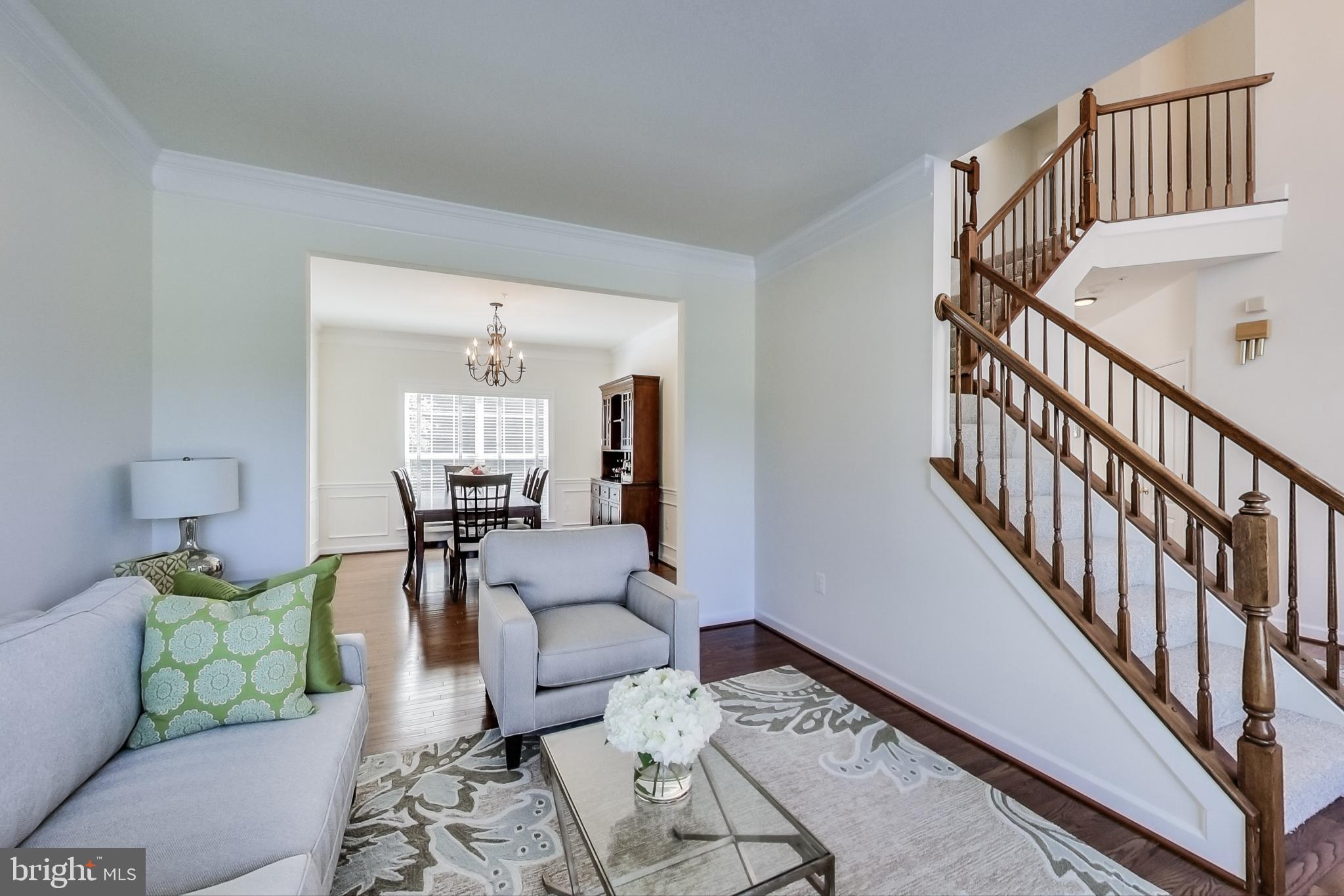 16708 Mannington Road Accokeek, MD 20607 - Photo 10 of 54 Living Room