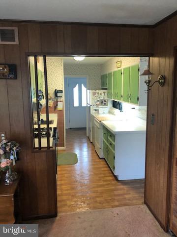 509 Forest Road Cherry Hill, NJ 08034 - Photo 11 of 18