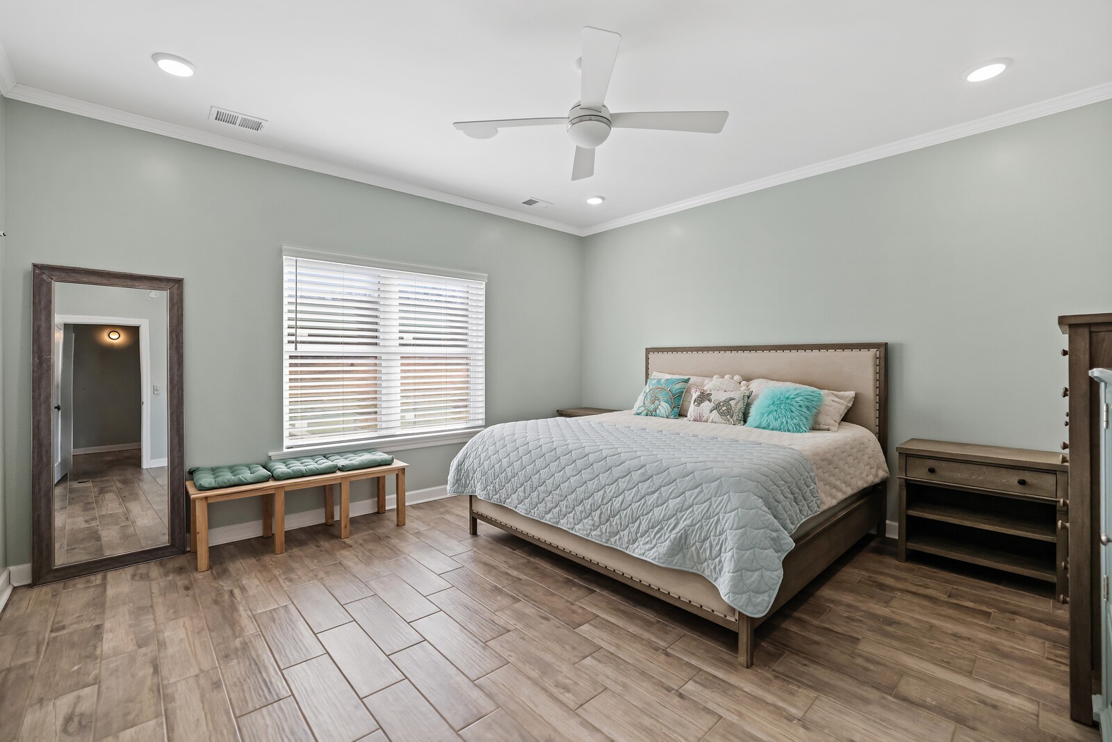 3755 Holmes Gap Road Watertown, TN 37184 - Photo 51 of 71 a bedroom with a bed and a large window