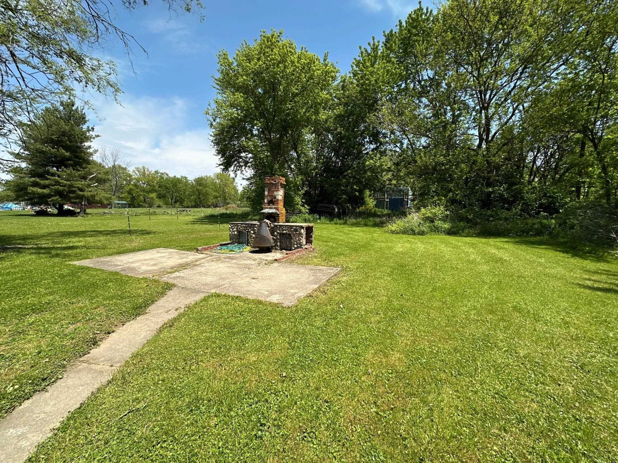 812 South Pittenger Road Selma, IN 47383 - Photo 22 of 29