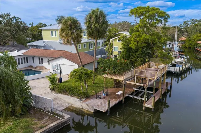 $9,500 | 2610 South Dundee Street, Tampa, FL 33629