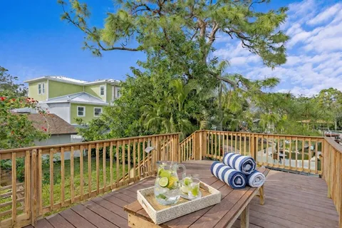 $9,500 | 2610 South Dundee Street, Tampa, FL 33629