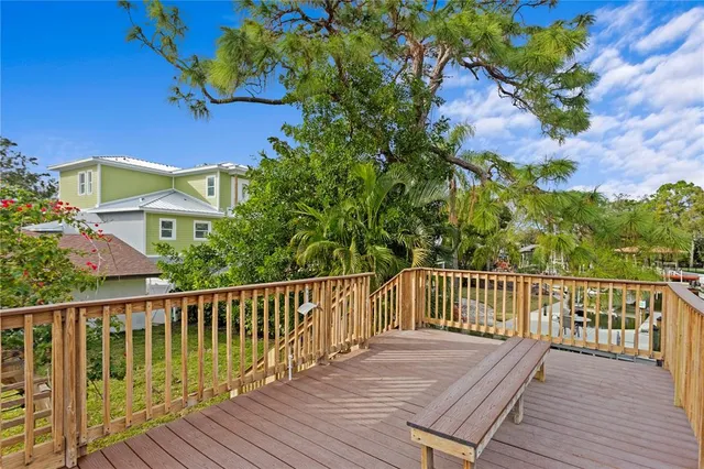 $9,500 | 2610 South Dundee Street, Tampa, FL 33629