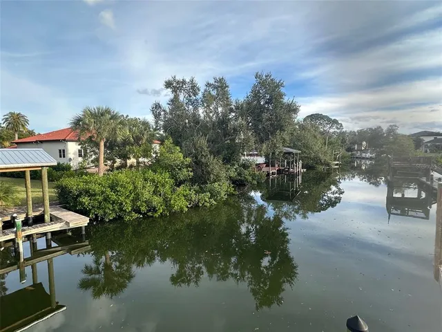 $9,500 | 2610 South Dundee Street, Tampa, FL 33629