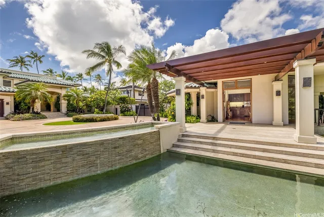 $16,750,000 | 255-257 Portlock Road, Honolulu, HI 96825