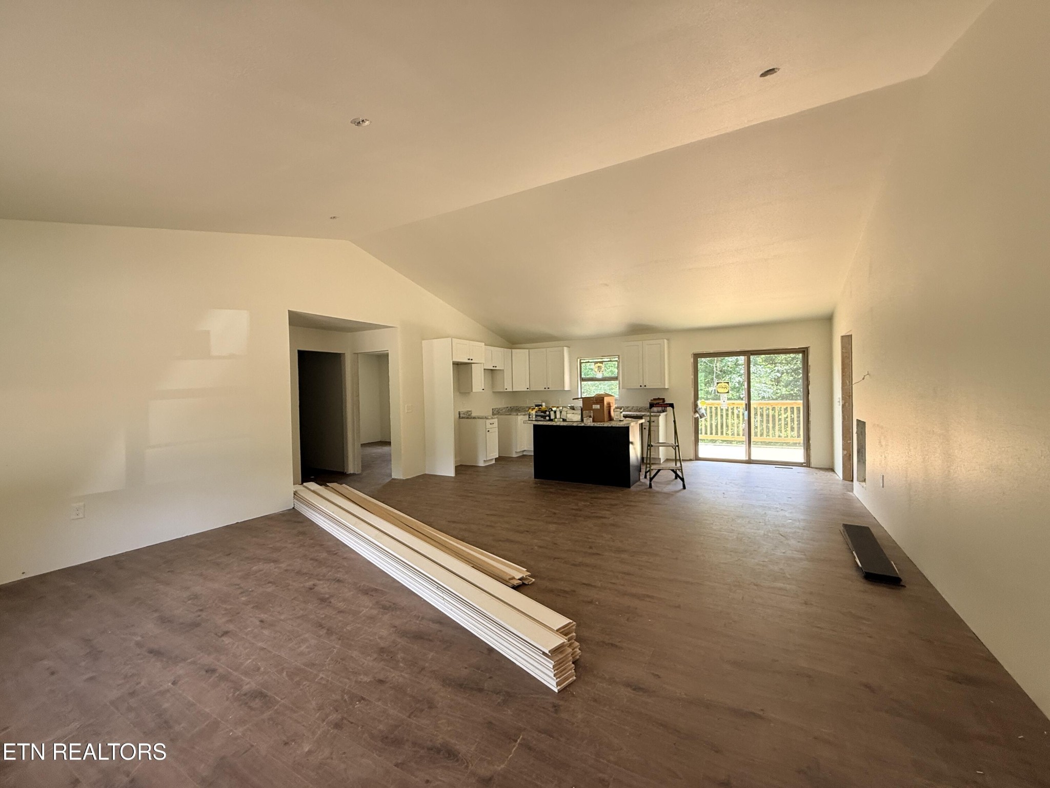 352 Old Wes Baldwin Road Jamestown, TN 38556 - Photo 11 of 24