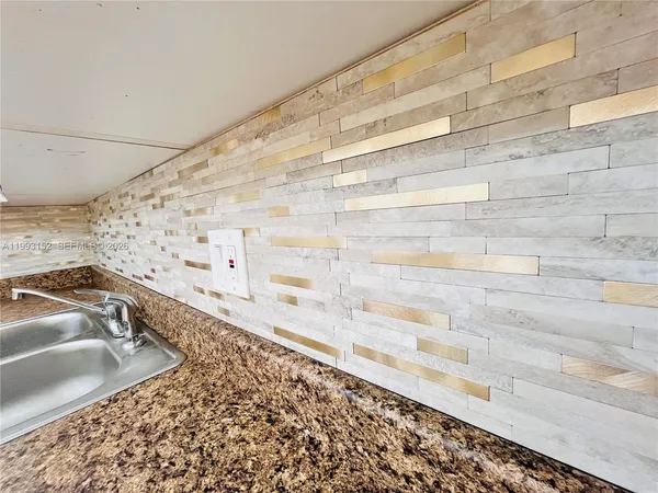 $2,150 | 2500 Parkview Drive, Unit 1803, Hallandale Beach, FL 33009