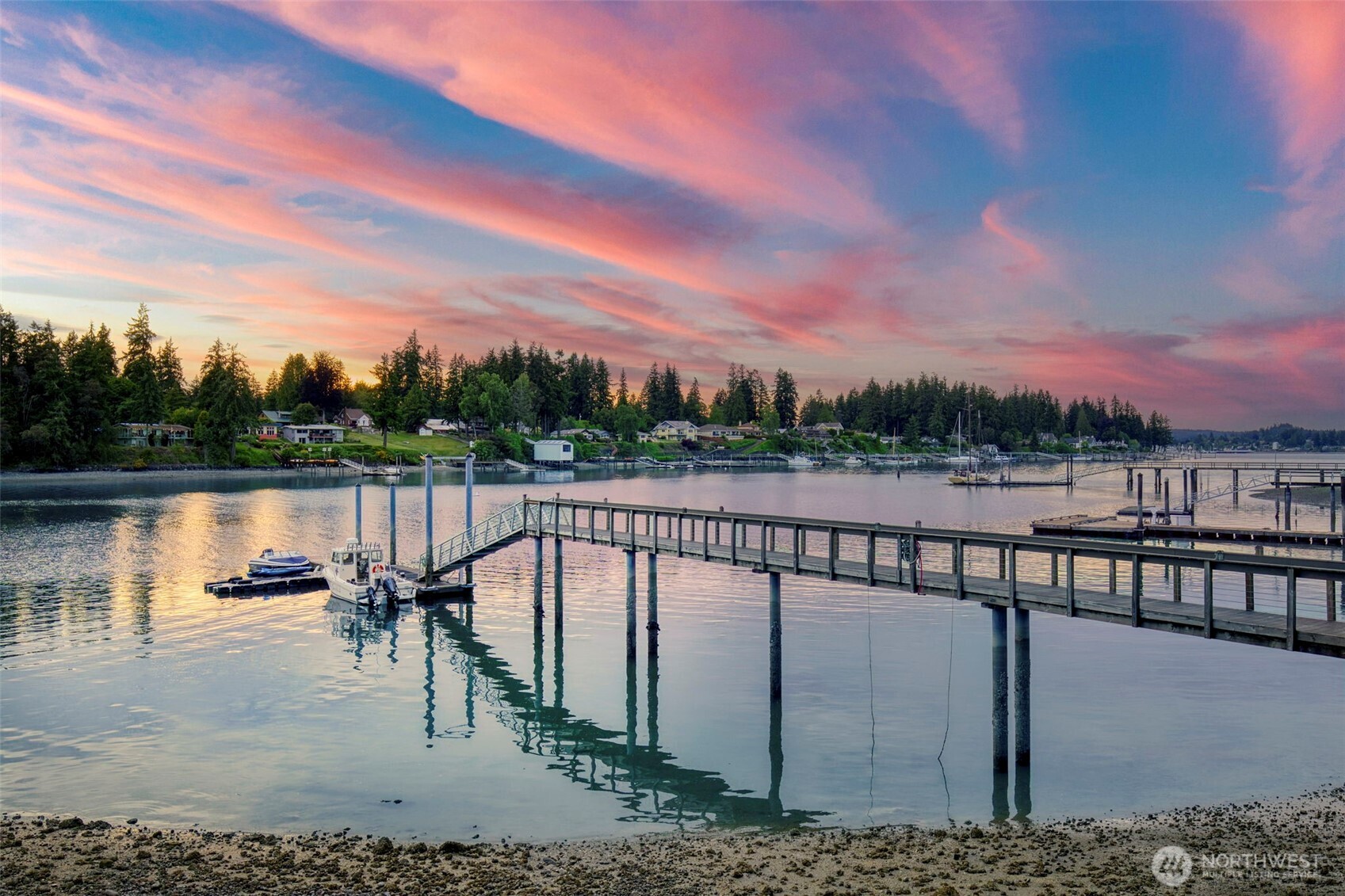 1312 Northeast Peterson Road Keyport, WA 98345 - Photo 5 of 40