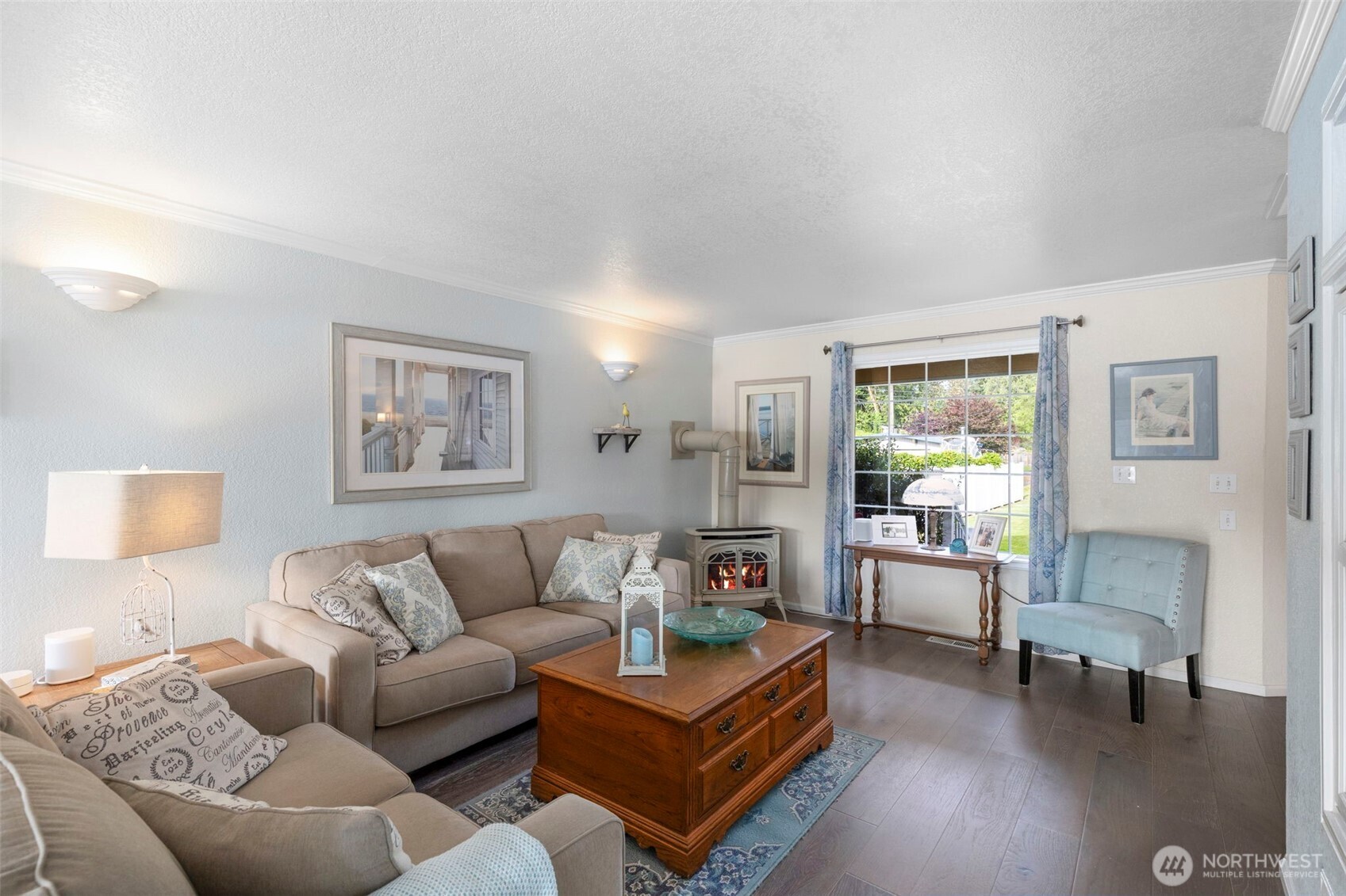 1312 Northeast Peterson Road Keyport, WA 98345 - Photo 9 of 40