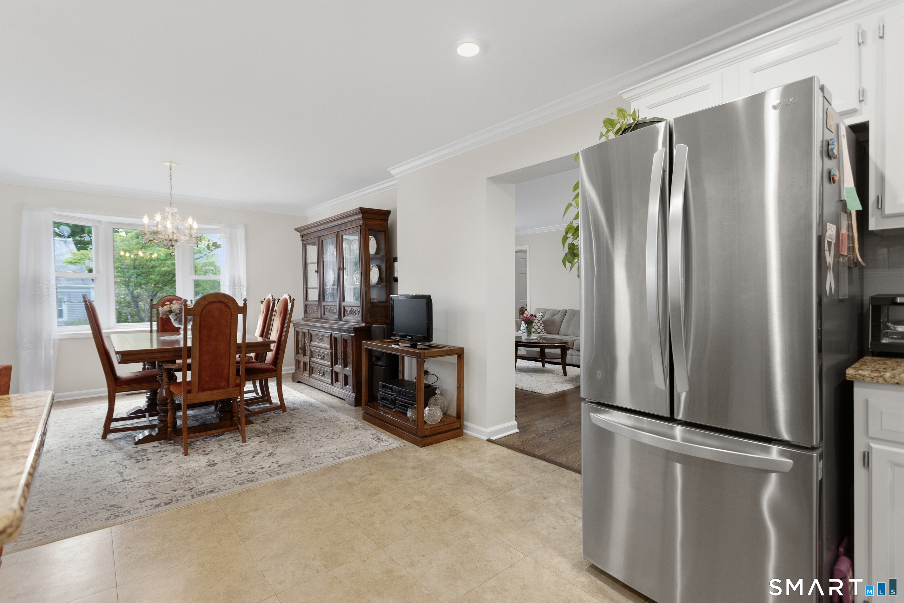 116 Stuart Avenue Norwalk, CT 06850 - Photo 12 of 31