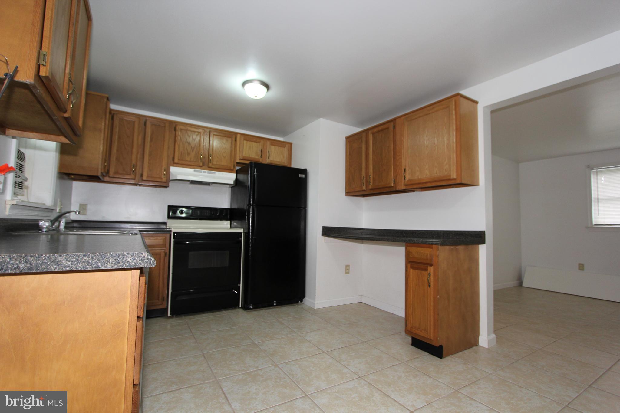 9841 Bartgis Road Frederick, MD 21702 - Photo 14 of 24 Lower level kitchen, view 2