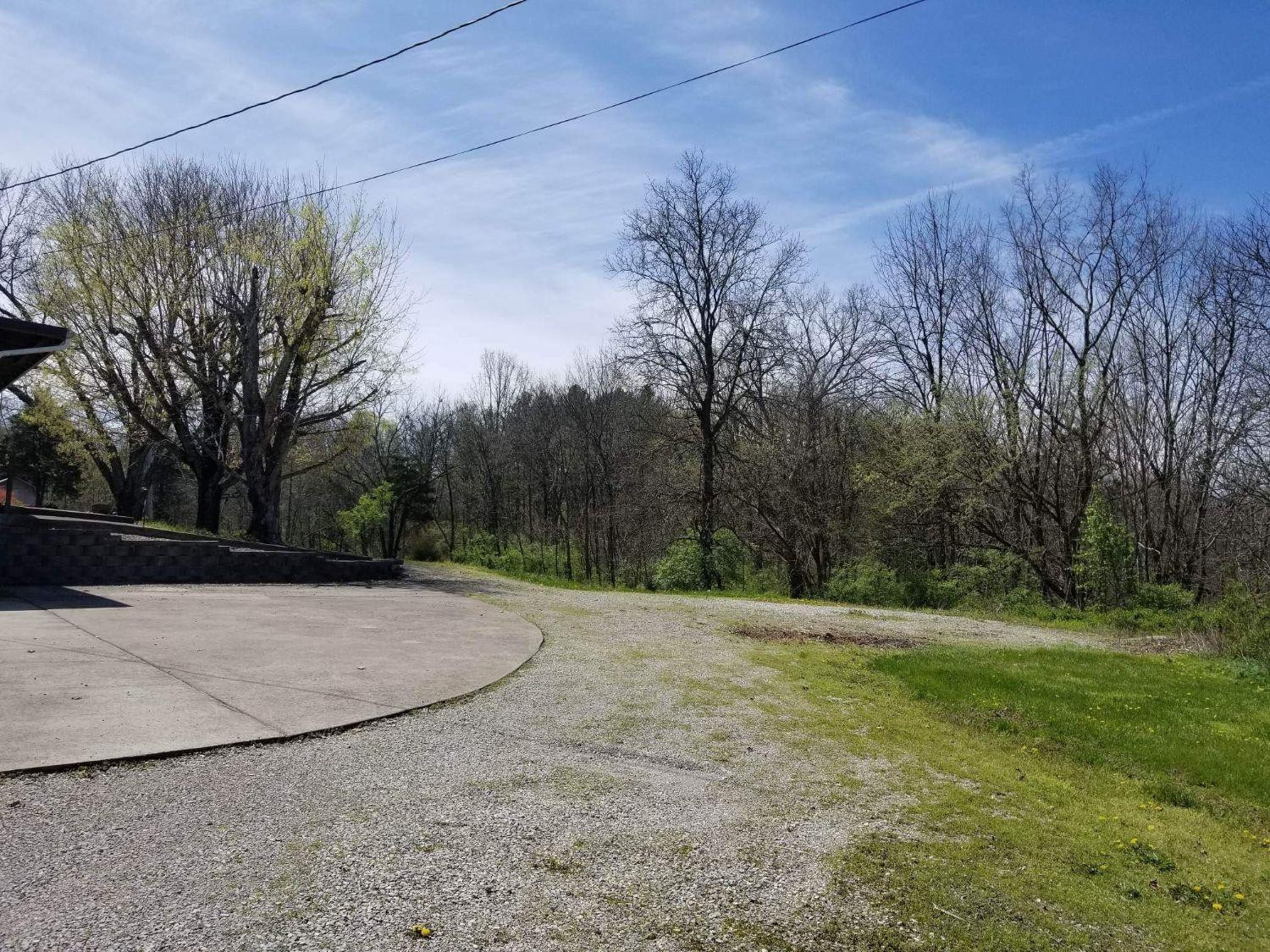 649 Richmond Road North Berea, KY 40403 - Photo 10 of 32 Photo 10