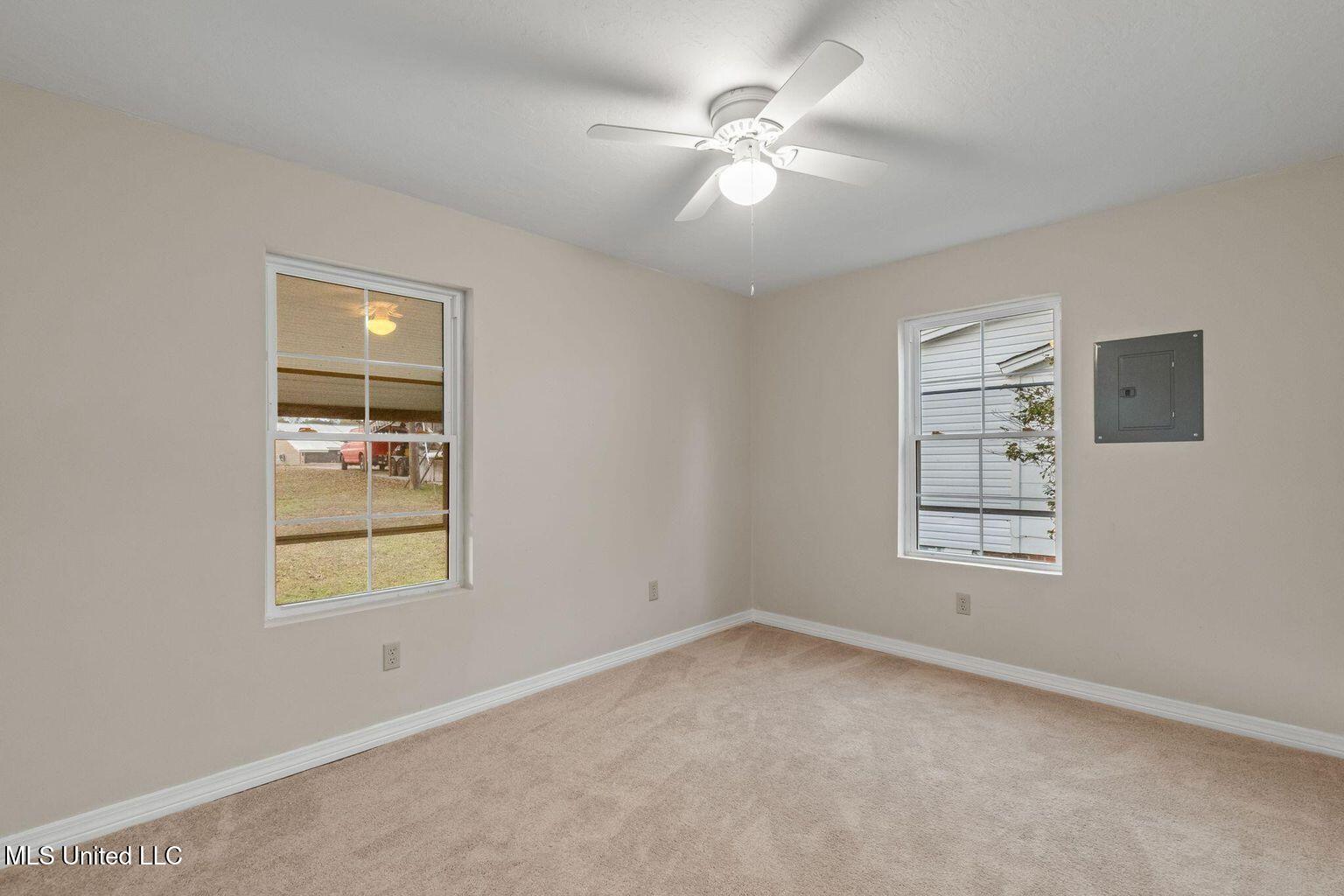 104 North 14th Avenue Laurel, MS 39440 - Photo 16 of 20 20251224023906442496000000-o