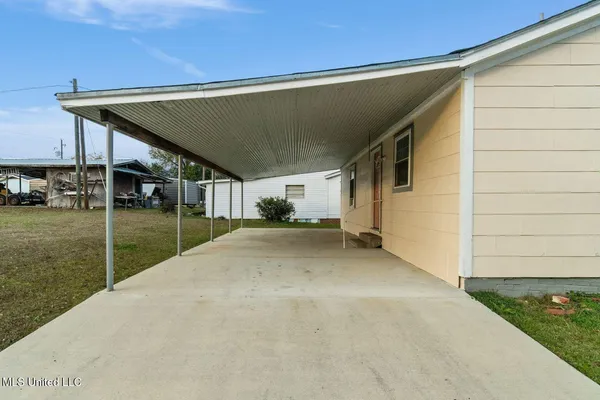 $119,925 | 104 North 14th Avenue, Laurel, MS 39440