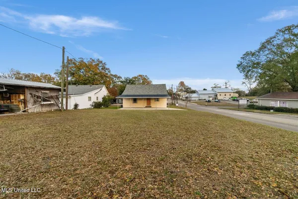 $119,925 | 104 North 14th Avenue, Laurel, MS 39440