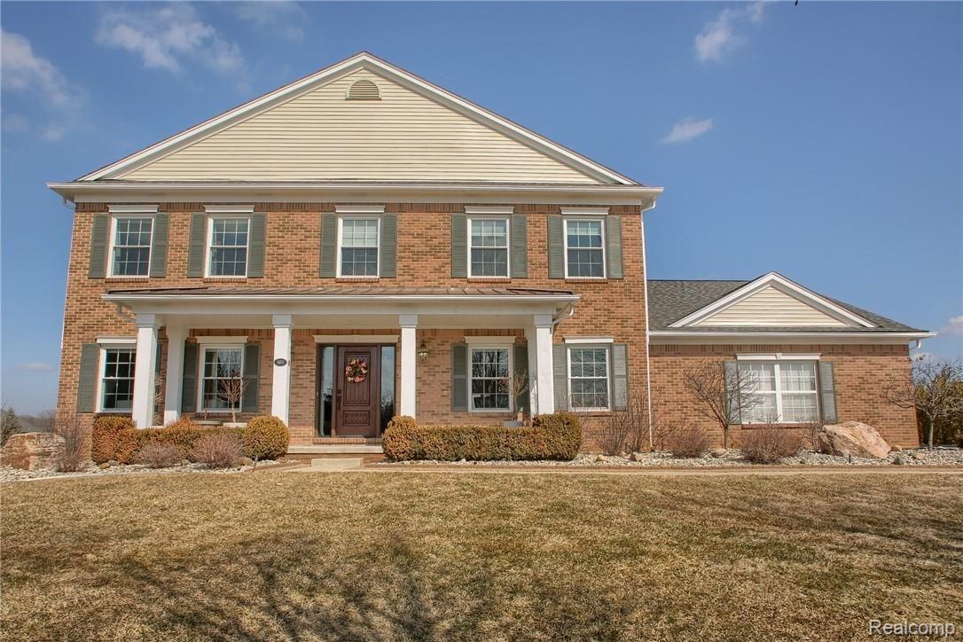 180 Londonderry Lane Rochester, MI 48306 - Photo 2 of 43 01.jpg