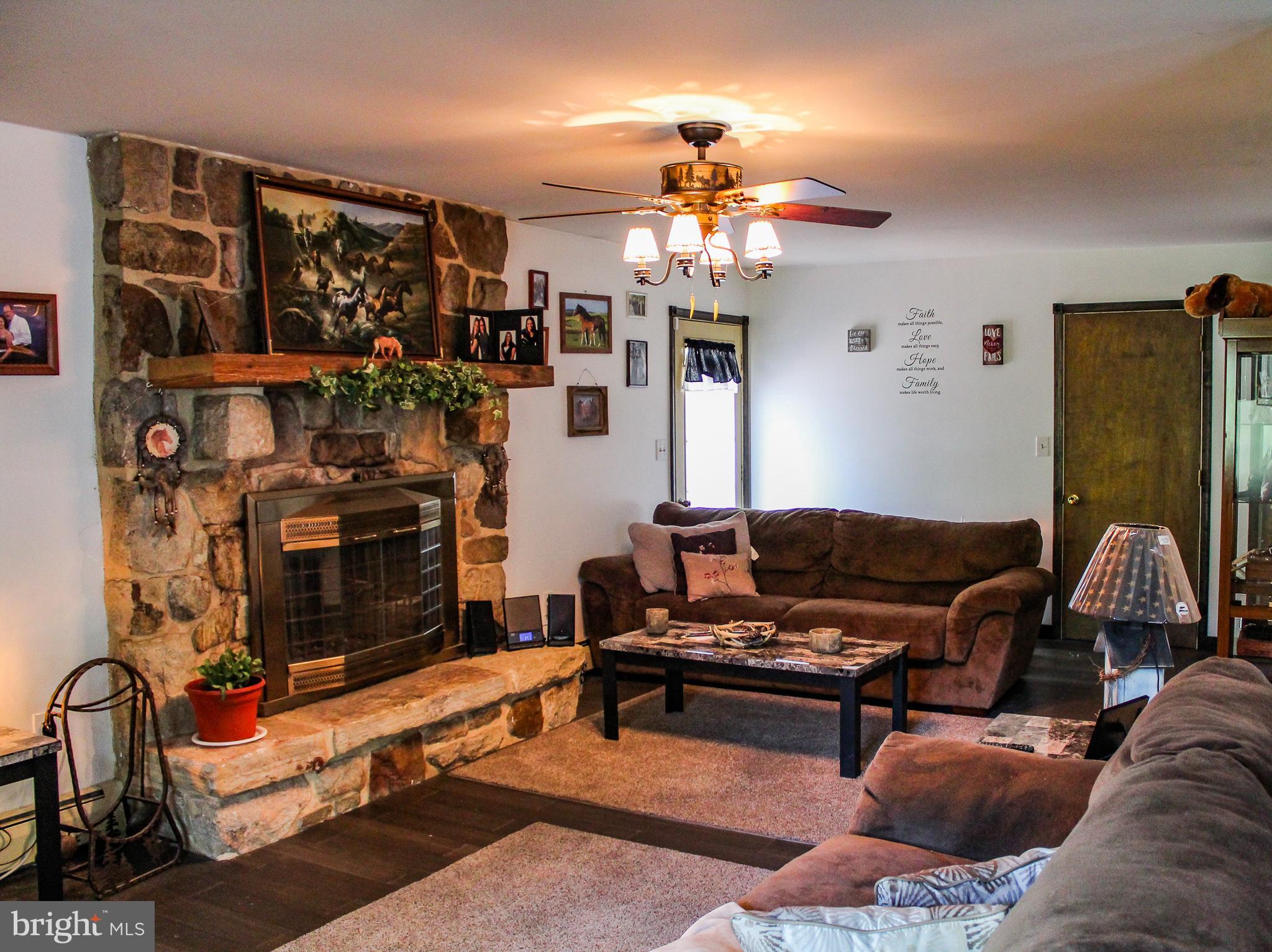 3157 Ben Salem Road Andreas, PA 18211 - Photo 4 of 41 2nd level family room.