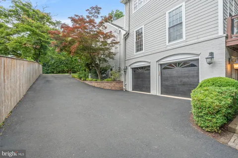 $1,999,000 | 301 Columbia Road, Alexandria, VA 22302