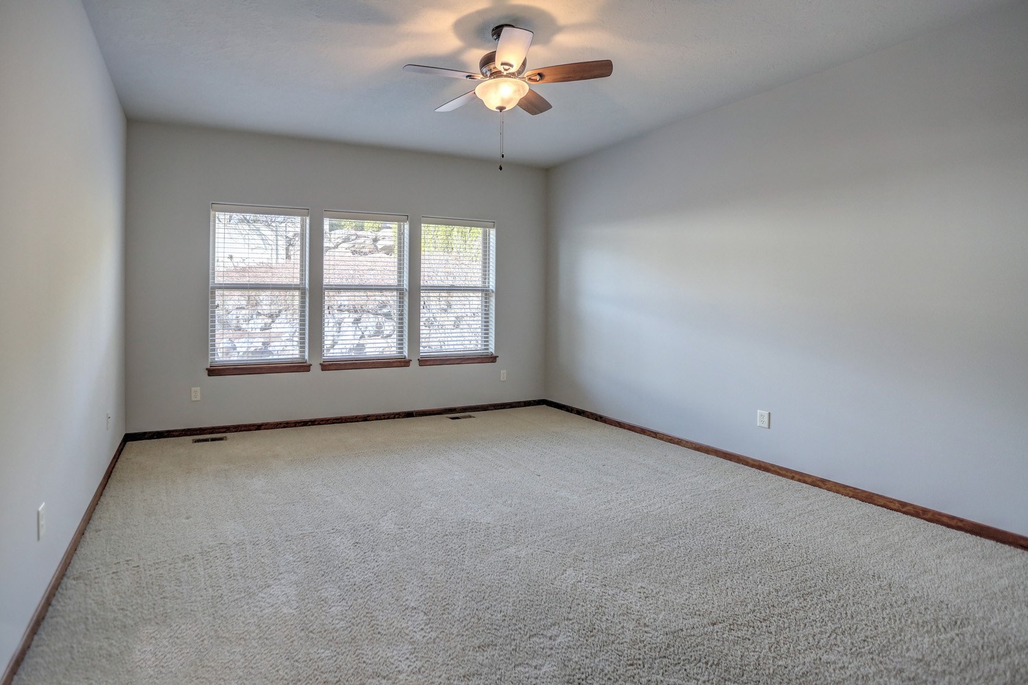 2404 West Stratton Avenue Spokane, WA 99208 - Photo 34 of 43