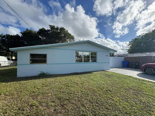 $360,000 | 5950 Northwest 42nd Avenue, Lauderdale Lakes, FL 33319