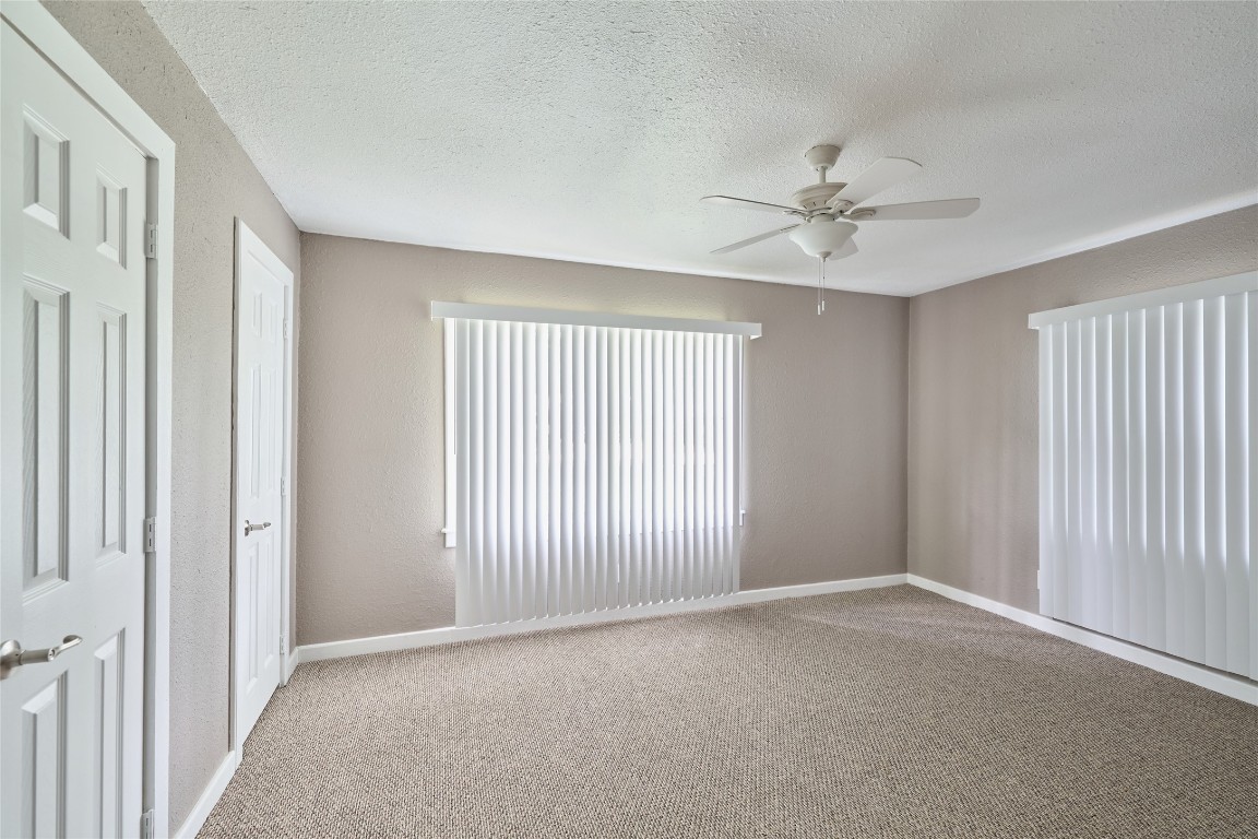 4914 Yellowstone Boulevard Houston, TX 77021 - Photo 14 of 22 Bedroom 2