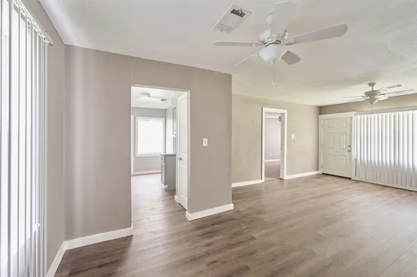 $159,000 | 4914 Yellowstone Boulevard, Houston, TX 77021