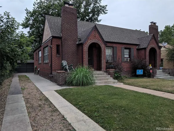 $2,750 | 1425 Dexter Street, Denver, CO 80220